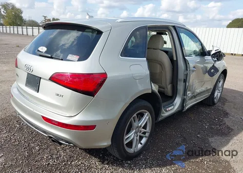 2015 Audi Q5 3.0T Premium Plus z USA, uszkodzony, nr VIN WA1DGAFP5FA077127